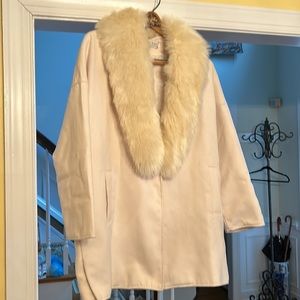 Off white car coat with detachable fur collar.